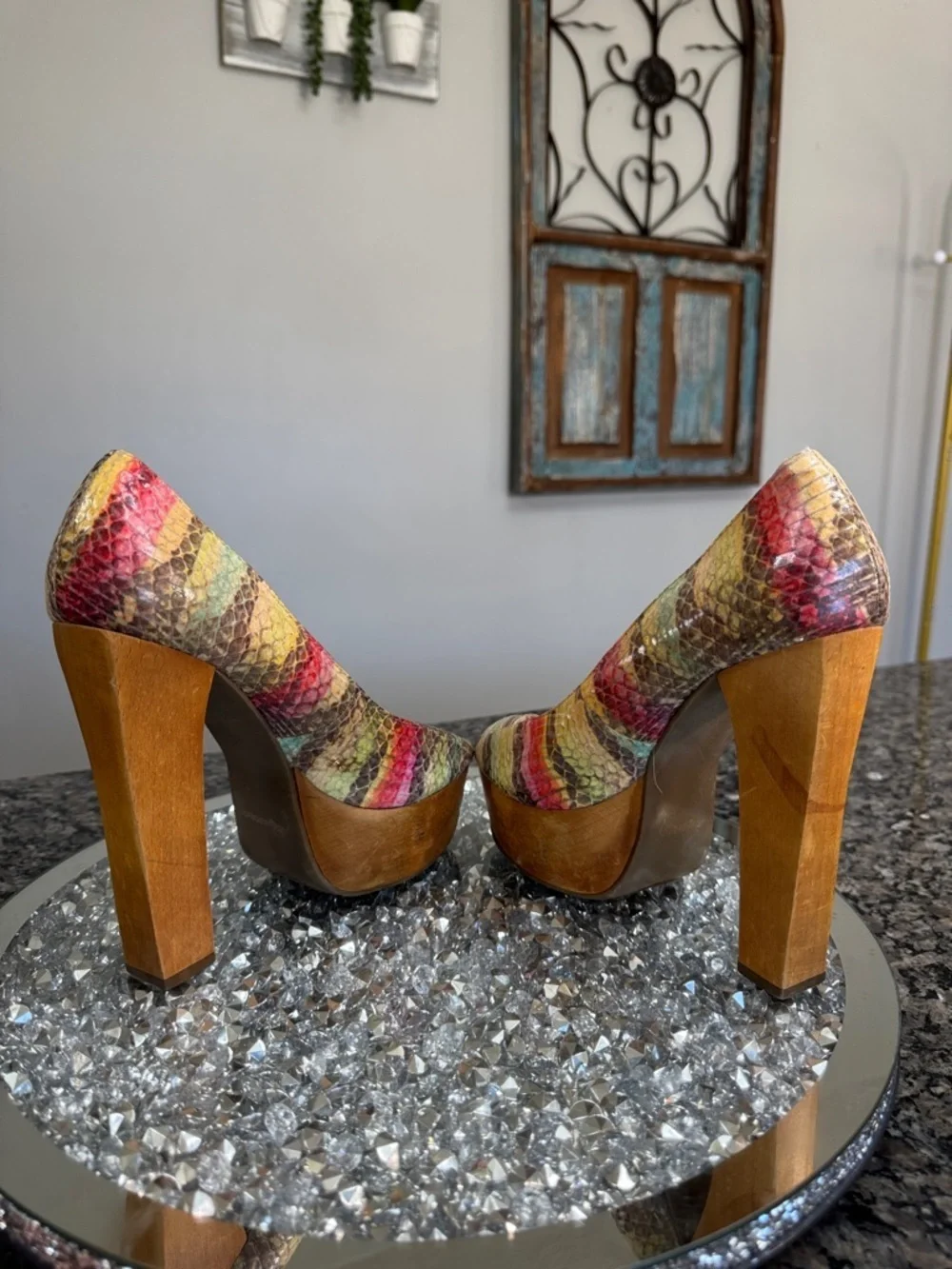Zigi Soho Yellow Pink Green Multicolor Snakeskin wooden Platform Pumps 8.5 - 9